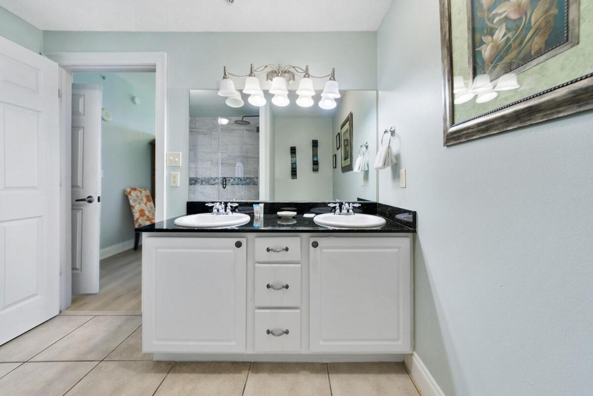 Calypso 1206 West Direct Gulf Front Custom Walk In Shower